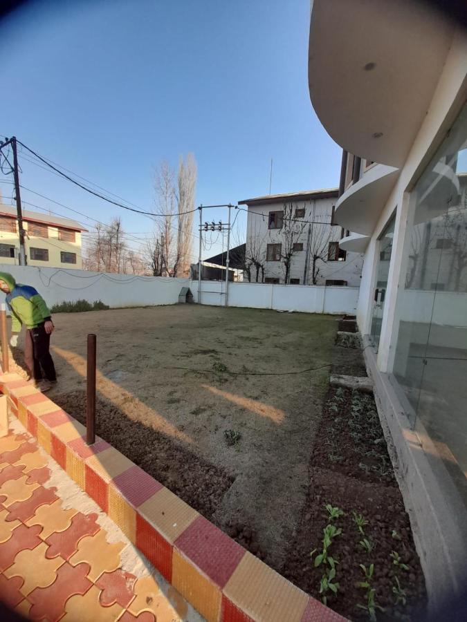 Hotel Zoon Dabb Srinagar Airport Kashmir Kültér fotó