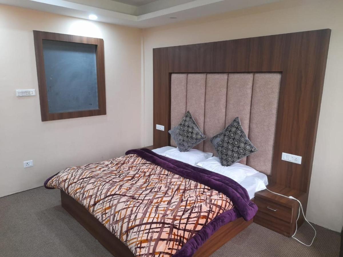 Hotel Zoon Dabb Srinagar Airport Kashmir Kültér fotó