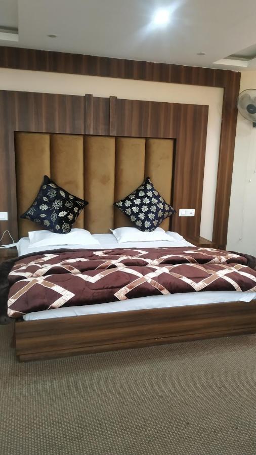 Hotel Zoon Dabb Srinagar Airport Kashmir Kültér fotó