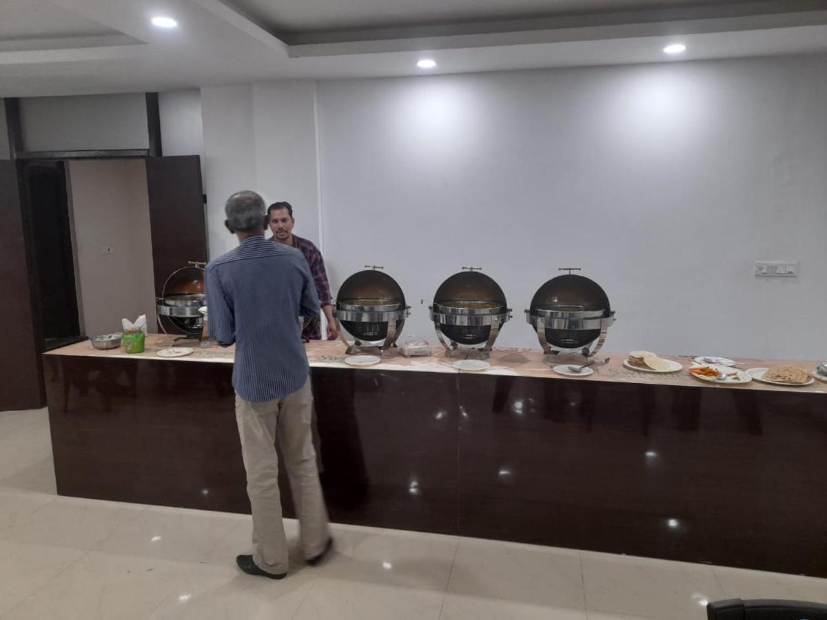 Hotel Zoon Dabb Srinagar Airport Kashmir Kültér fotó