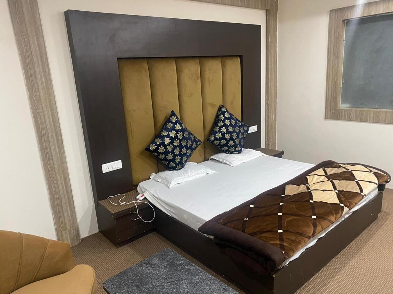 Hotel Zoon Dabb Srinagar Airport Kashmir Kültér fotó