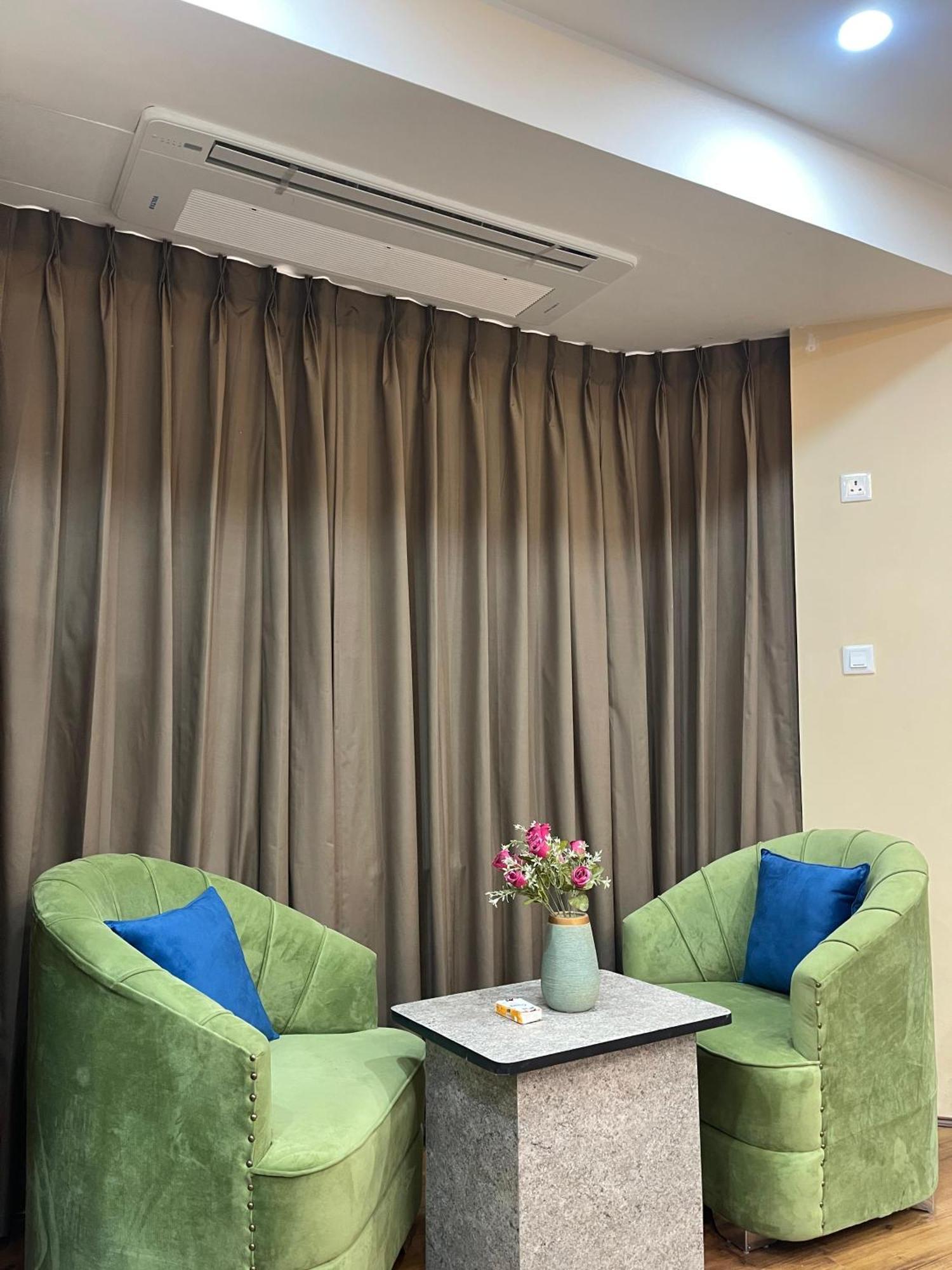 Hotel Zoon Dabb Srinagar Airport Kashmir Kültér fotó