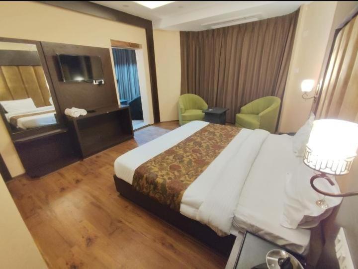 Hotel Zoon Dabb Srinagar Airport Kashmir Kültér fotó